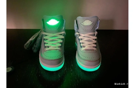 J 2 Retro Balvin Jordan 1216